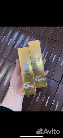 Солнезащитный крем новый для лица и тела