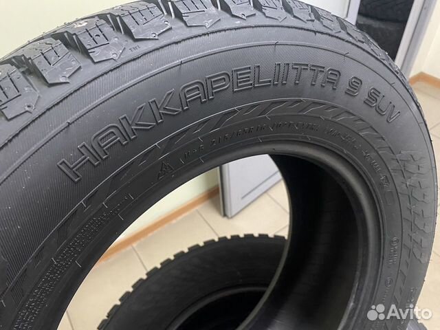 Nokian Tyres Hakkapeliitta 9 SUV 215/65 R16