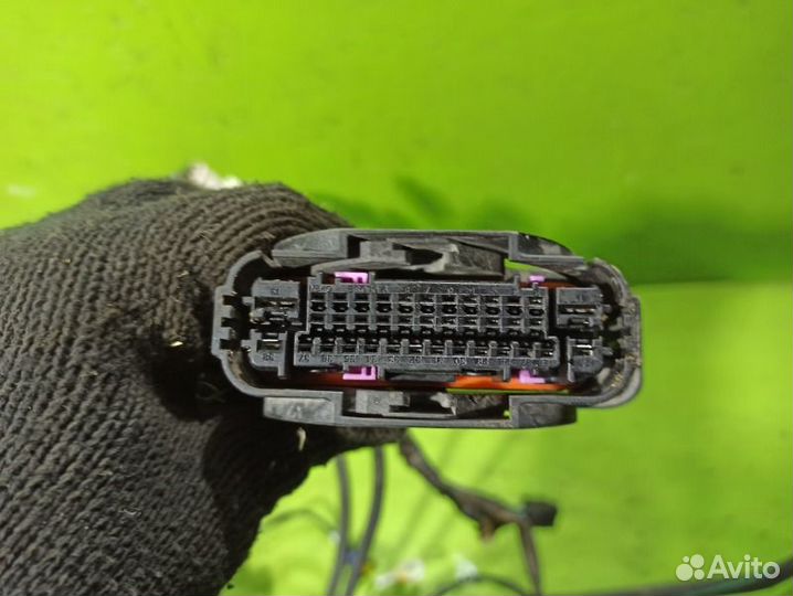 Проводка под торпедо Renault Duster HSA H4MD430