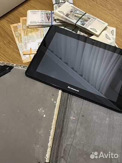 Планшет lenovo