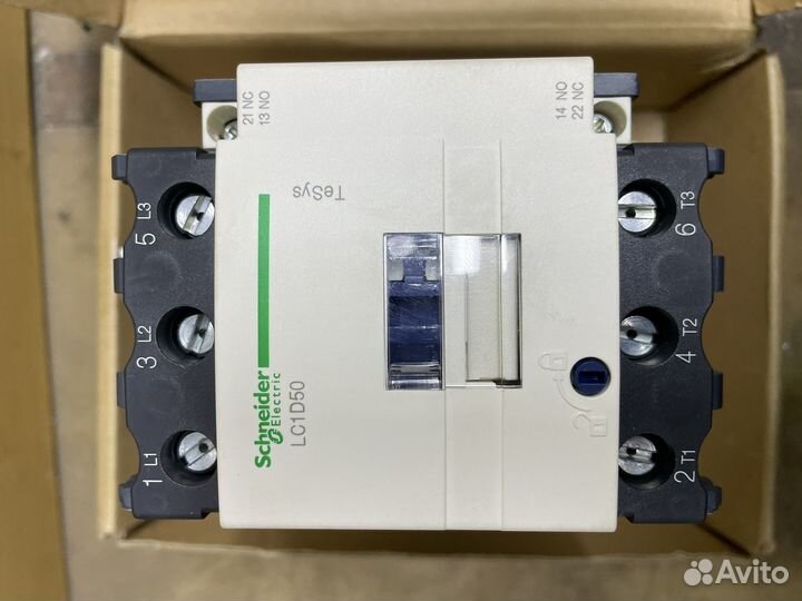 Контактор Schneider Electric LC1D50BD