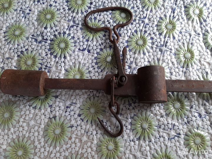 Безмен старинный