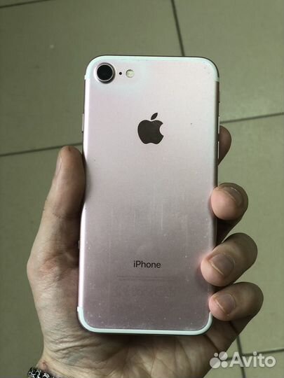 iPhone 7, 32 ГБ
