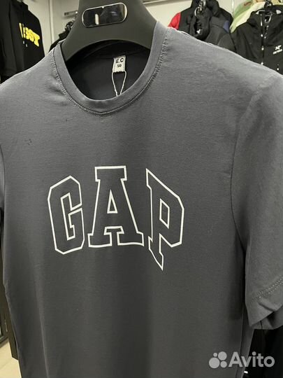 Футболка мужская GAP