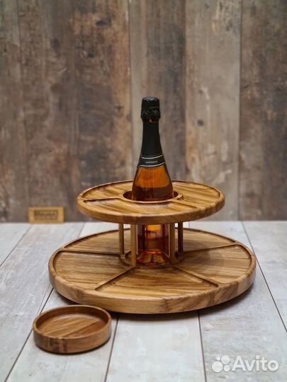 Вращающаяся этажерка для подачи закусок