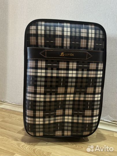 Чемодан на запчасти