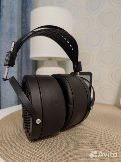 Audeze lcd 2 classic