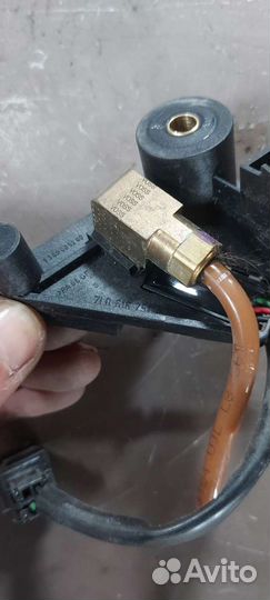 Штуцер подкачки колёс на Volkswagen Touareg