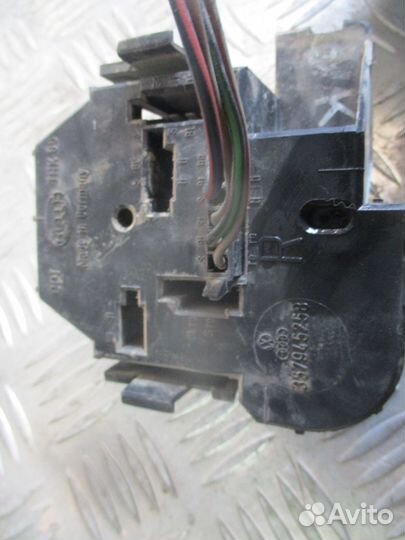 Плата заднего правого фонаря VW Passat B3 седан