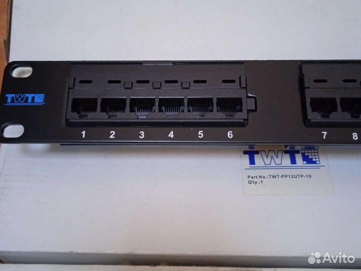 Патч панель 12 портов RJ45 в шкаф или на стену