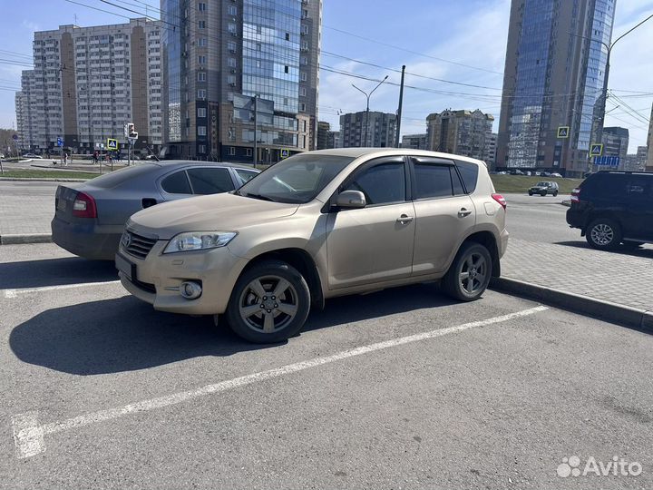 Toyota RAV4 2.0 CVT, 2011, 216 843 км