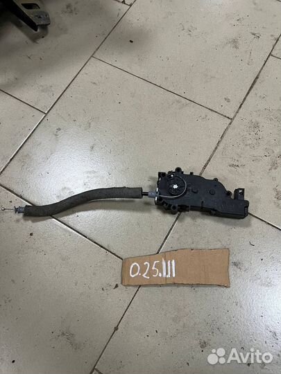 Активатор замка багажника A2047500060