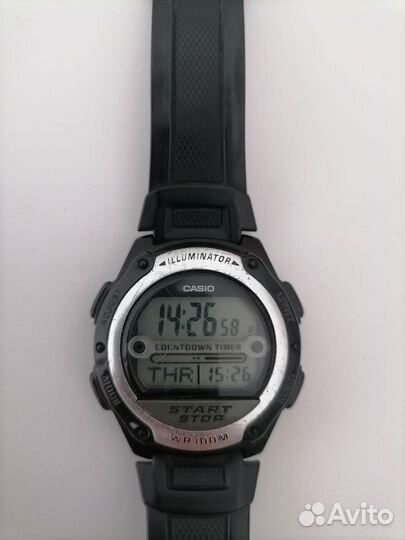 Мужские наручные часы электронные