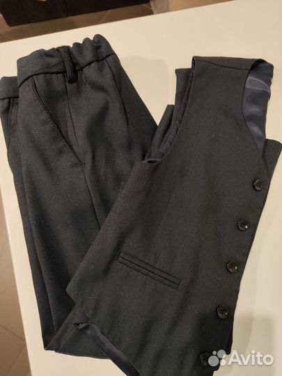 Школьный комплект брюки и жилетка