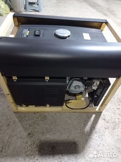 Генератор бензиновый с автозапуском