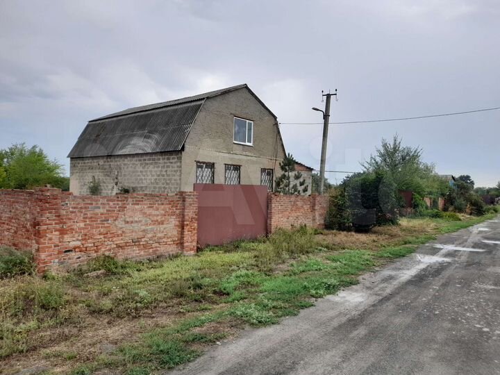 Дом 220 м² на участке 16 сот.