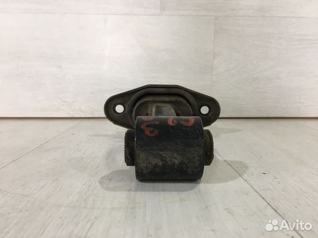 Опора двигателя KIA RIO 4 1.4 ат седан