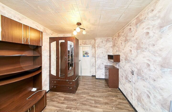 Комната 12 м² в 6-к., 11/15 эт.