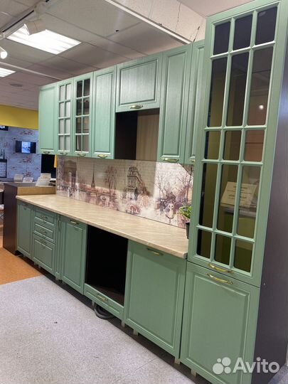 Кухня новая