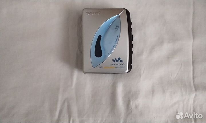 Кассетный плеер sony walkman