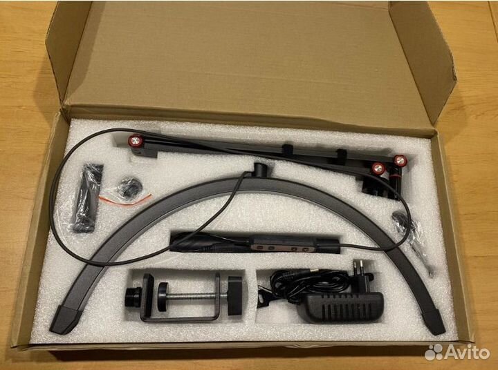 Лампа для наращивания ресниц и ногтей(полумесяц)