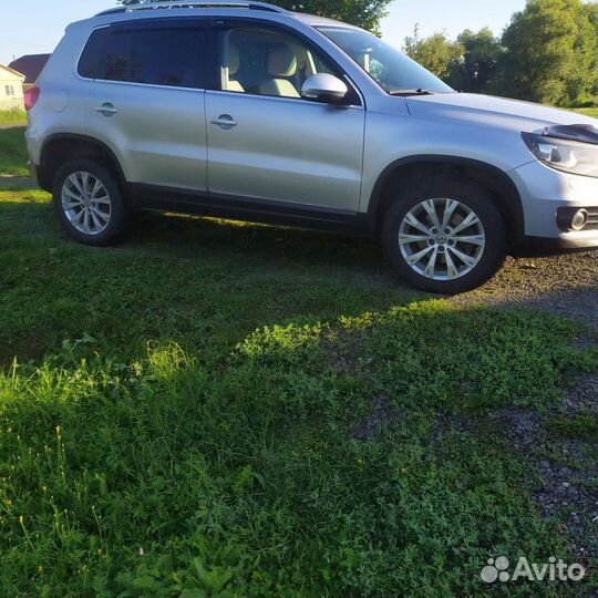 Volkswagen Tiguan, 2012