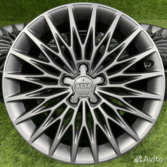 Оригинальные, литые диски Audi A3 8V, r18 5x112