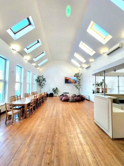 Дом 300 м² на участке 15 сот.