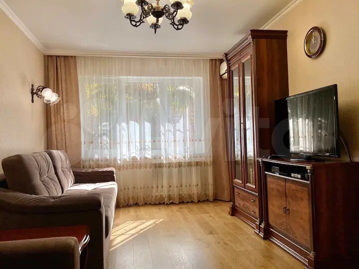 2-к. квартира, 50 м², 2/5 эт.