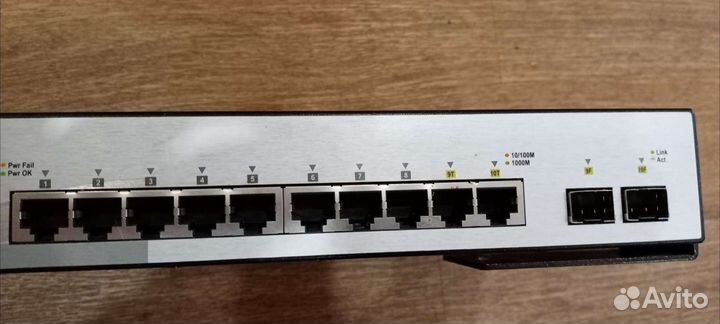 Коммутaтoр D-Link DGS-1210-10P с пoддержкой рoе