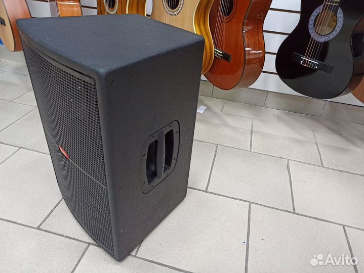 Активная 2х полосная акустическая система (Италия)