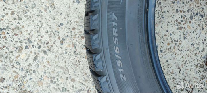 Nexen Roadian 621 215/55 R17