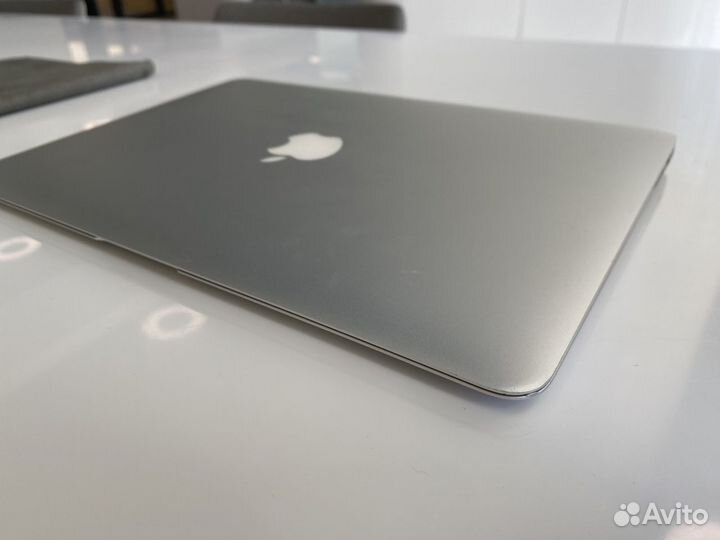 Apple MacBook Air 13 2017