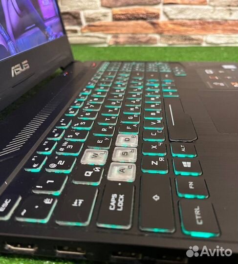 Игровой ноутбук Asus i7 6 ядер/GTX 1060 6Гб /16ram