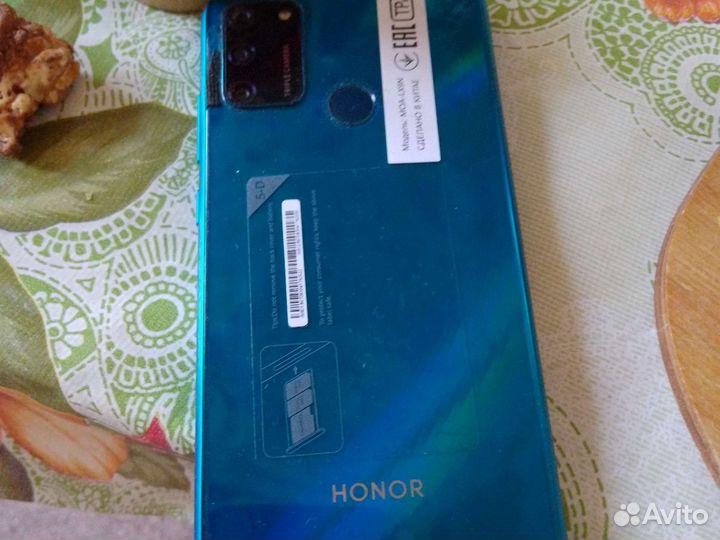 Мобильные телефоны бу honor9а
