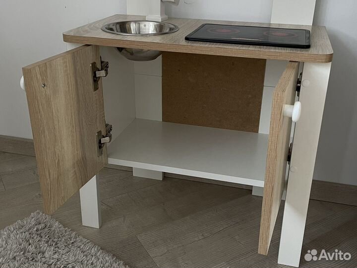 Детская деревянная кухня