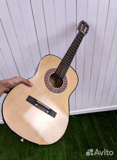 Классическая гитара 3/4