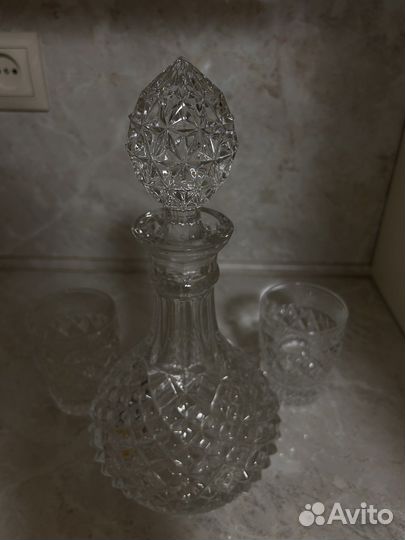 Хрустальный графин с крышкой и 2 стакана СССР