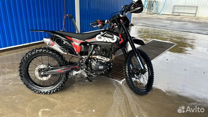 Мотоцикл oxo basse 300