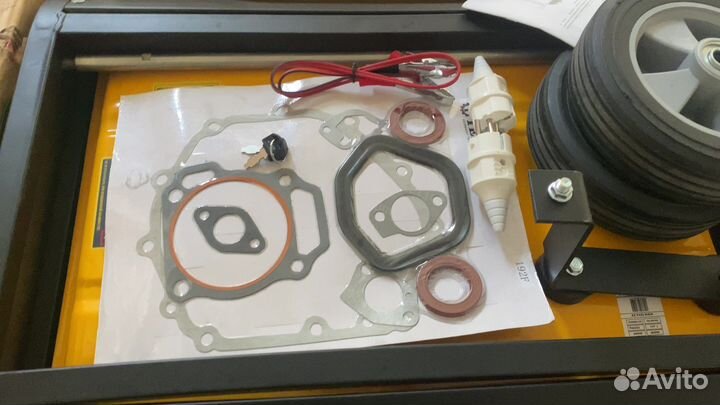 Генератор бензиновый