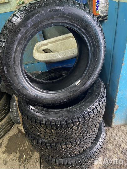 Continental ContiIceContact 215/60 R16