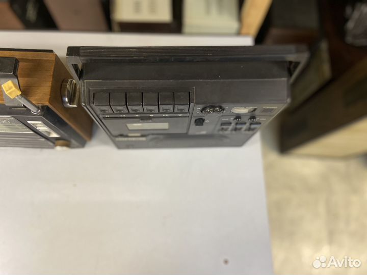 Радиоприемник и магнитофон