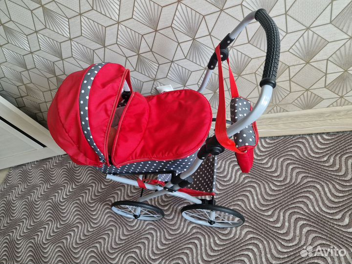 Коляска для кукол