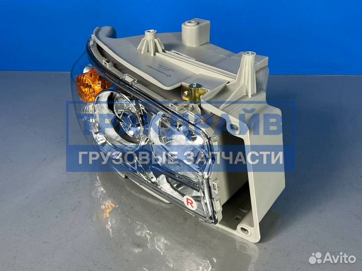 Фара для Хово А5 правая в сборе