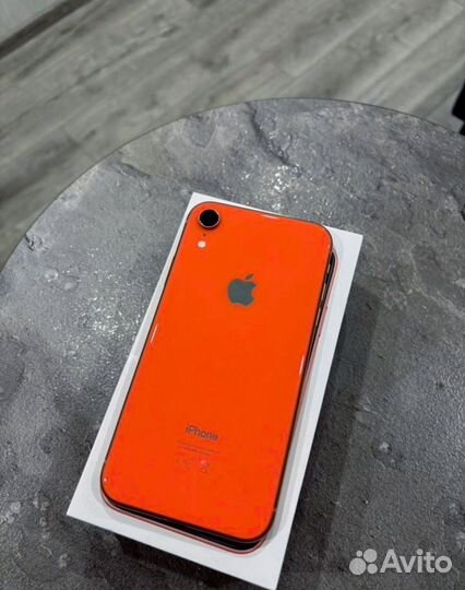 iPhone Xr, 64 ГБ