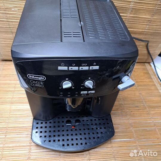 Кофемашина delonghi esam 2600