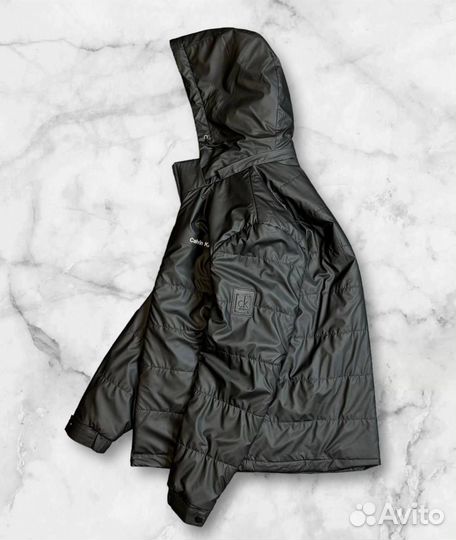 Весенний стиль: куртка Calvin Klein 48-54