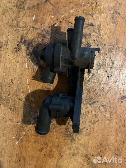 Термостат Volkswagen Golf 6 caxa