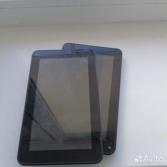 Планшеты дигма (у одного разбит экран)