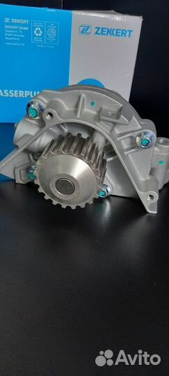 Помпа водяная Peugeot 206 99- 307 00- 406 99- 407